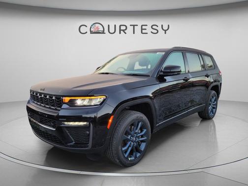 Diamond Black Crystal Pearlcoat 2026 Jeep Grand Cherokee L 85th Anniversary Edition