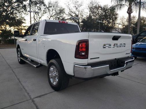 2025 RAM 2500 Big Horn Crew Cab 4x4 6'4' Box
