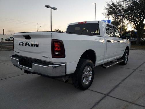 2025 RAM 2500 Big Horn Crew Cab 4x4 6'4' Box