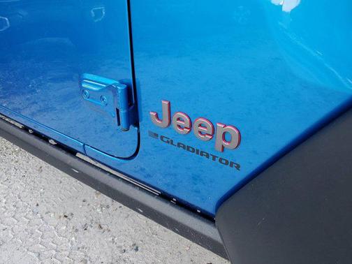 2025 Jeep Gladiator Rubicon