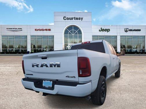 2025 RAM 2500 Laramie Crew Cab 4x4 6'4' Box