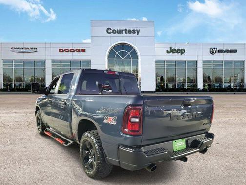 2025 RAM 1500 Warlock Crew Cab 4x4 5'7' Box