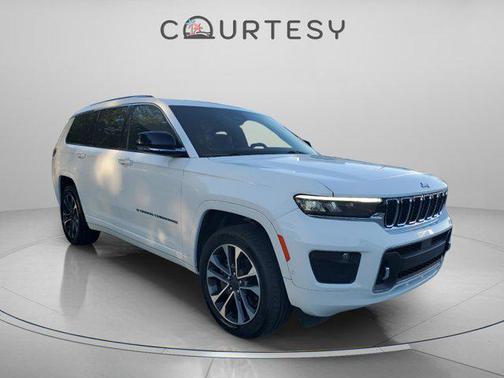 Bright White Clearcoat 2021 Jeep Grand Cherokee L Overland