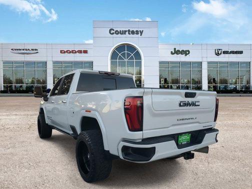 2024 GMC Sierra 3500 Denali