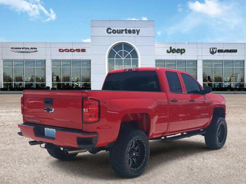 2017 Chevrolet Silverado 1500 Custom
