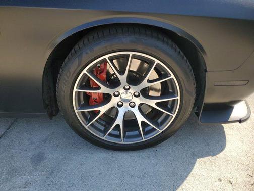 2022 Dodge Challenger SRT Hellcat