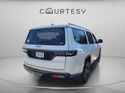 2026 Jeep Grand Wagoneer 4x4