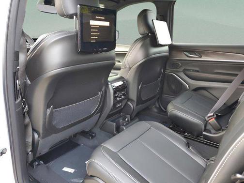 2025 Jeep Grand Cherokee L Overland