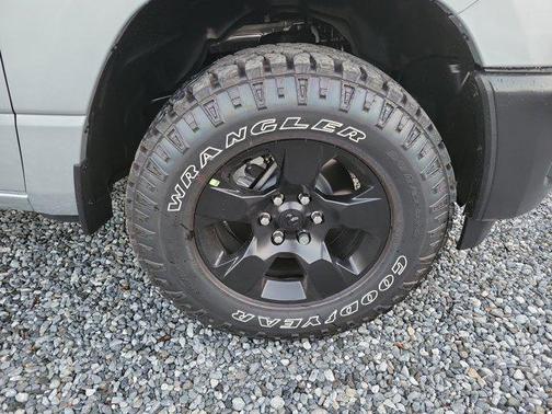 Silver Zynith 2026 RAM 1500 Warlock Crew Cab 4x4 5'7' Box