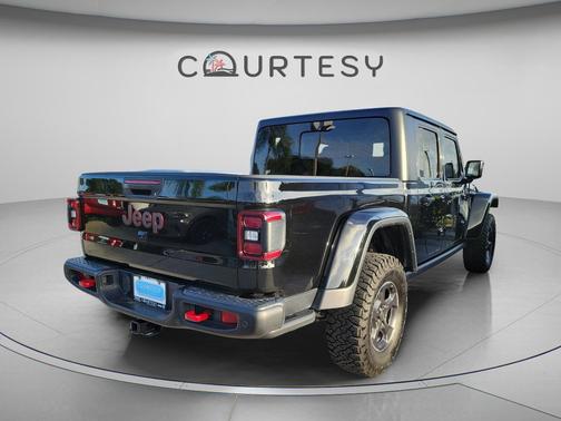 Black Clearcoat 2023 Jeep Gladiator Rubicon