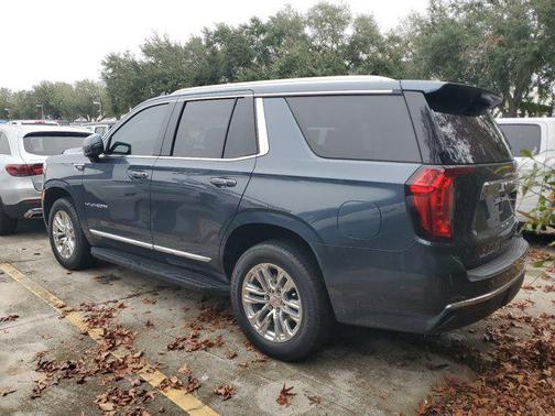 2021 GMC Yukon SLT