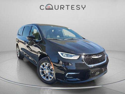 2026 Chrysler Pacifica L