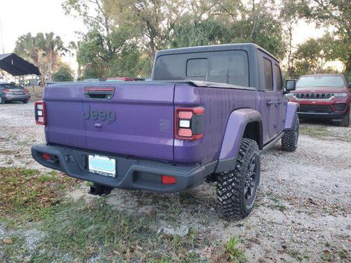 2026 Jeep Gladiator Willys 4x4