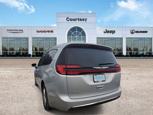 2026 Chrysler Pacifica L