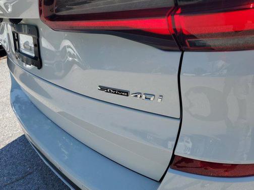 2023 BMW X5 sDrive40i