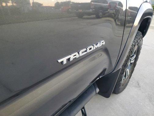 2018 Toyota Tacoma TRD Sport