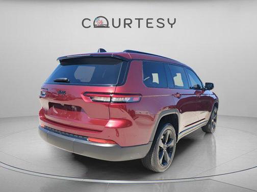 Velvet Red Pearlcoat 2023 Jeep Grand Cherokee L Altitude
