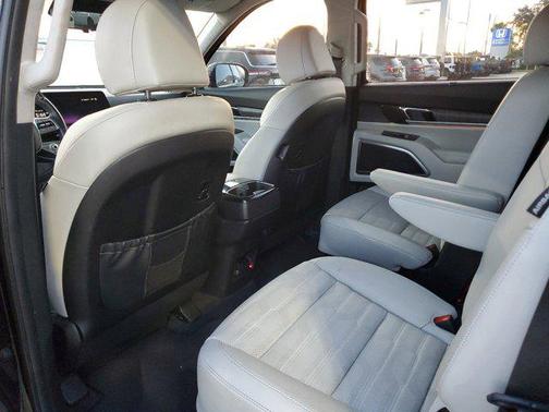 2024 Kia Telluride SX Prestige