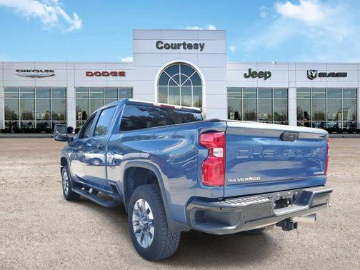 2025 Chevrolet Silverado 2500 Custom