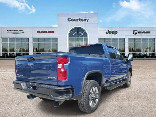 2025 Chevrolet Silverado 2500 Custom