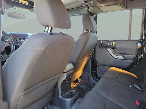 Black Clearcoat 2016 Jeep Wrangler Unlimited Sport