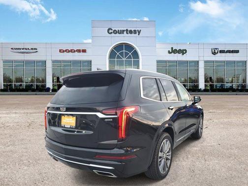 2023 Cadillac XT6 Premium Luxury FWD
