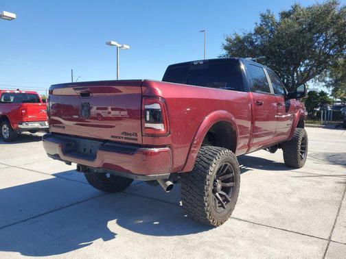 2024 RAM 3500 Laramie Crew Cab 4x4 6'4' Box