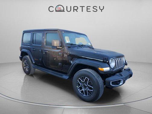 2026 Jeep Wrangler 4-Door Sahara 4x4