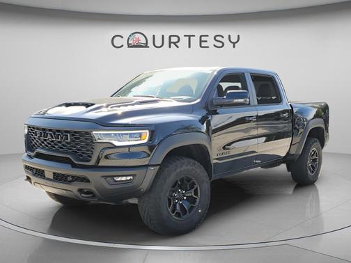 Diamond Black Crystal Pearlcoat 2025 RAM 1500 RHO Crew Cab 4x4 5'7' Box