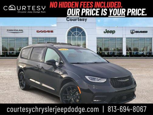 2023 Chrysler Pacifica Limited