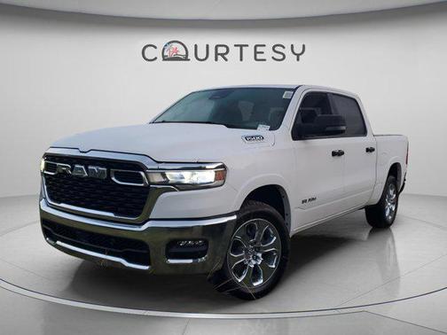 Bright White Clearcoat 2026 RAM 1500 Big Horn/Lone Star