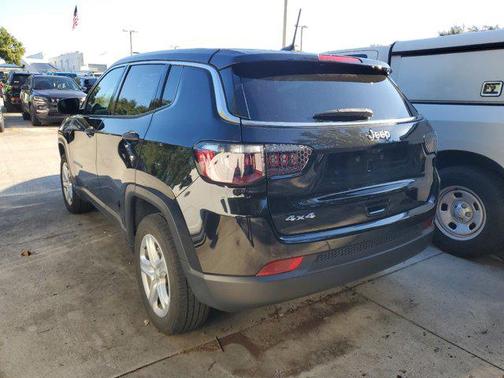 2023 Jeep Compass Sport