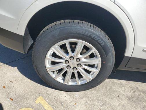 2019 Cadillac XT5 Base