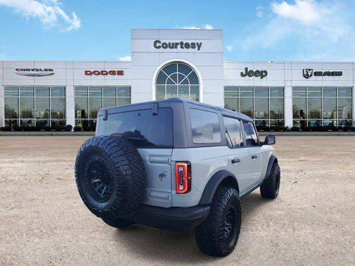 2023 Ford Bronco Badlands