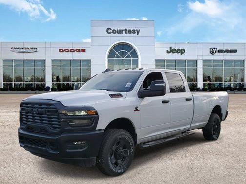 2025 RAM 3500 Tradesman Crew Cab 4x4 8' Box