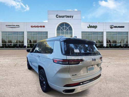 2025 Jeep Grand Cherokee L Summit