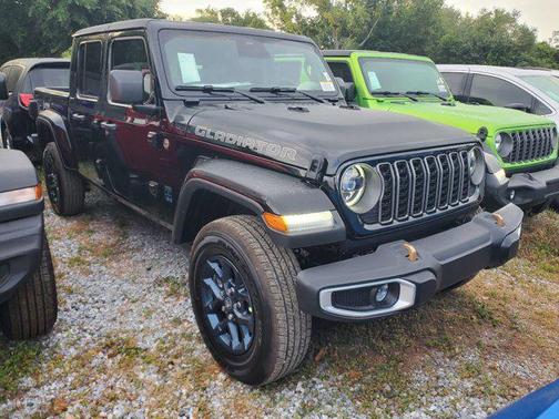 Black Clearcoat 2026 Jeep Gladiator 85th Anniversary Edition