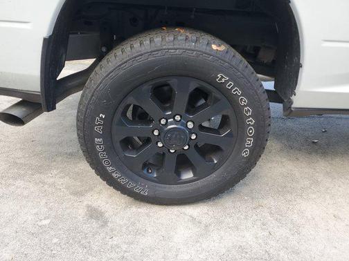 2024 RAM 2500 Laramie Crew Cab 4x4 6'4' Box