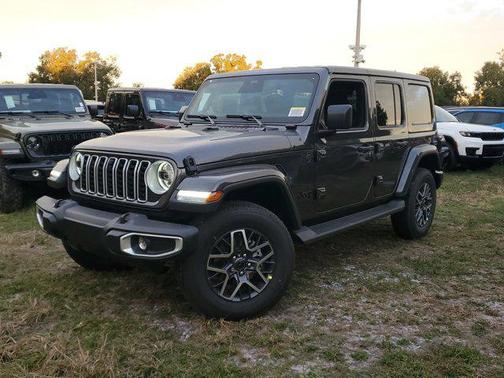 2026 Jeep Wrangler 4-Door Sahara 4x4