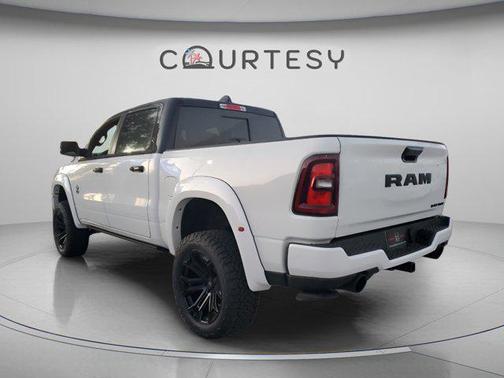 Bright White Clearcoat 2026 RAM 1500 Big Horn/Lone Star
