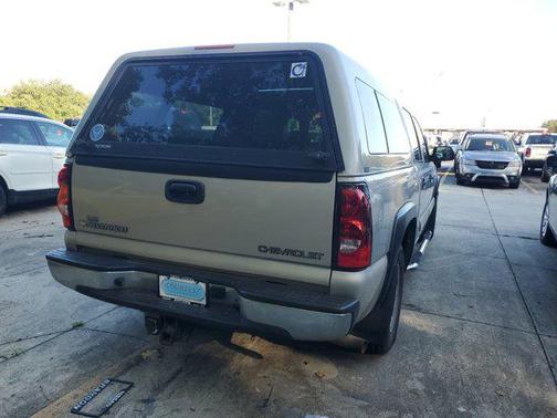 2005 Chevrolet Silverado 1500 LS Crew Cab