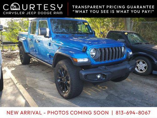 2025 Jeep Gladiator Nighthawk