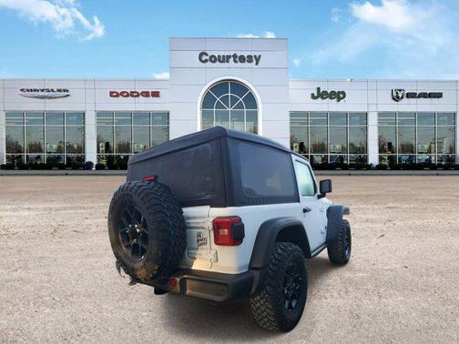 2025 Jeep Wrangler Willys