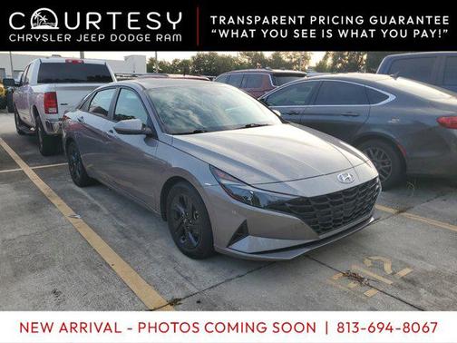 2021 Hyundai ELANTRA SEL