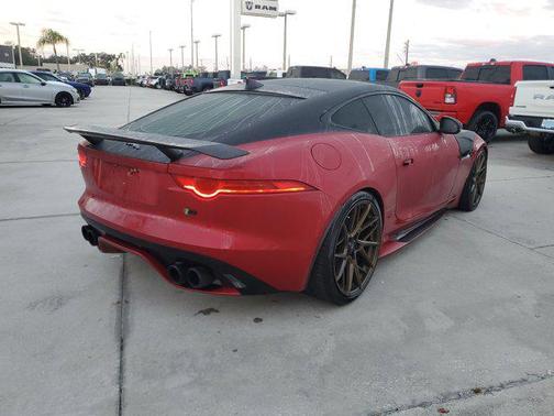 2016 Jaguar F-TYPE R
