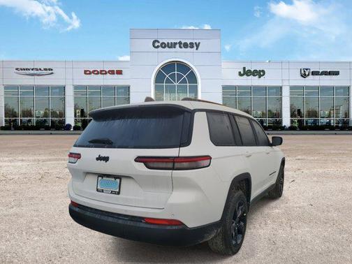 2025 Jeep Grand Cherokee L Altitude