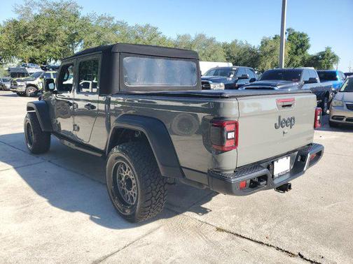 Sting-Gray Clearcoat 2020 Jeep Gladiator Sport S