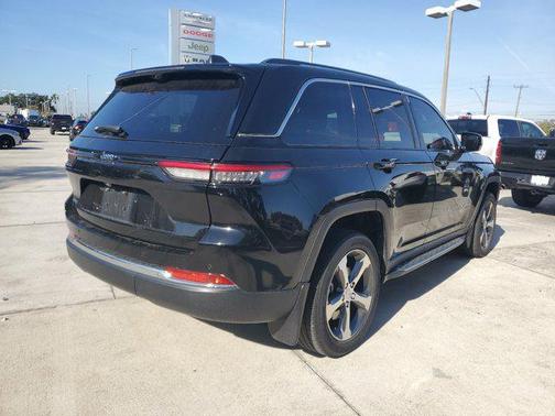 2023 Jeep Grand Cherokee 4xe Base