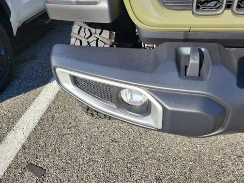 2025 Jeep Gladiator High Tide