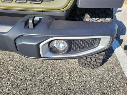 2025 Jeep Gladiator High Tide